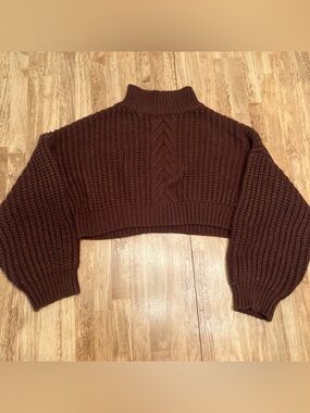 Cropped Cable Turtleneck Sweater - Brown